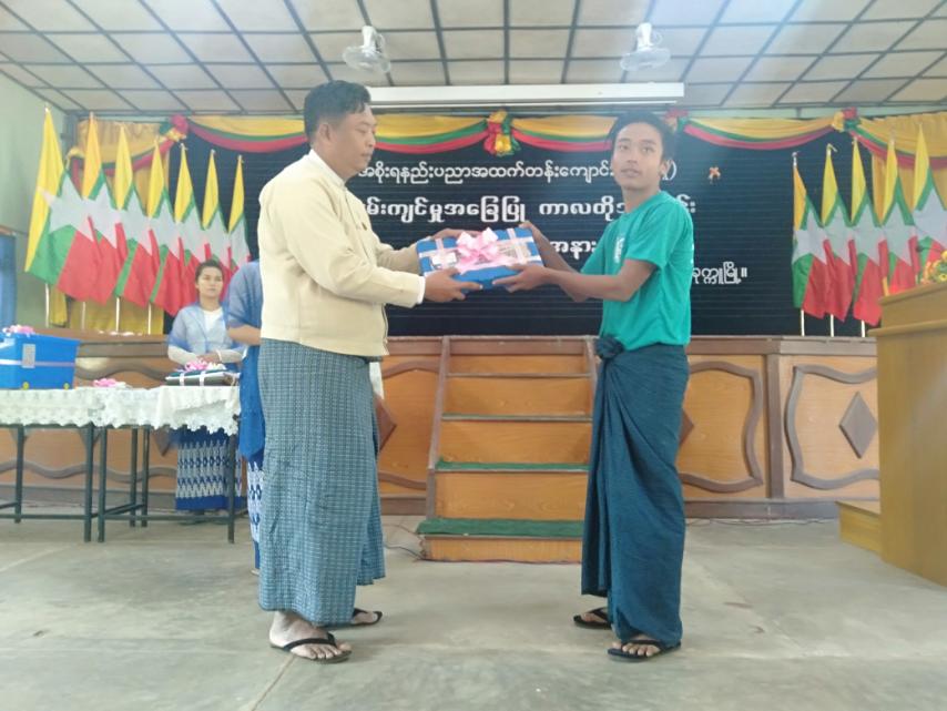‌ေ