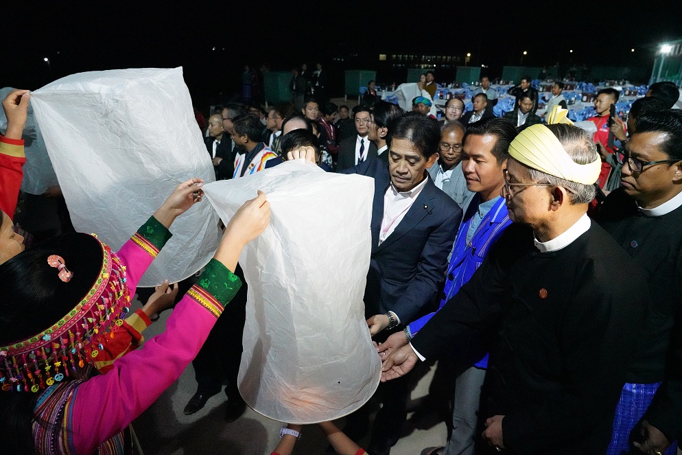 ‌ေ