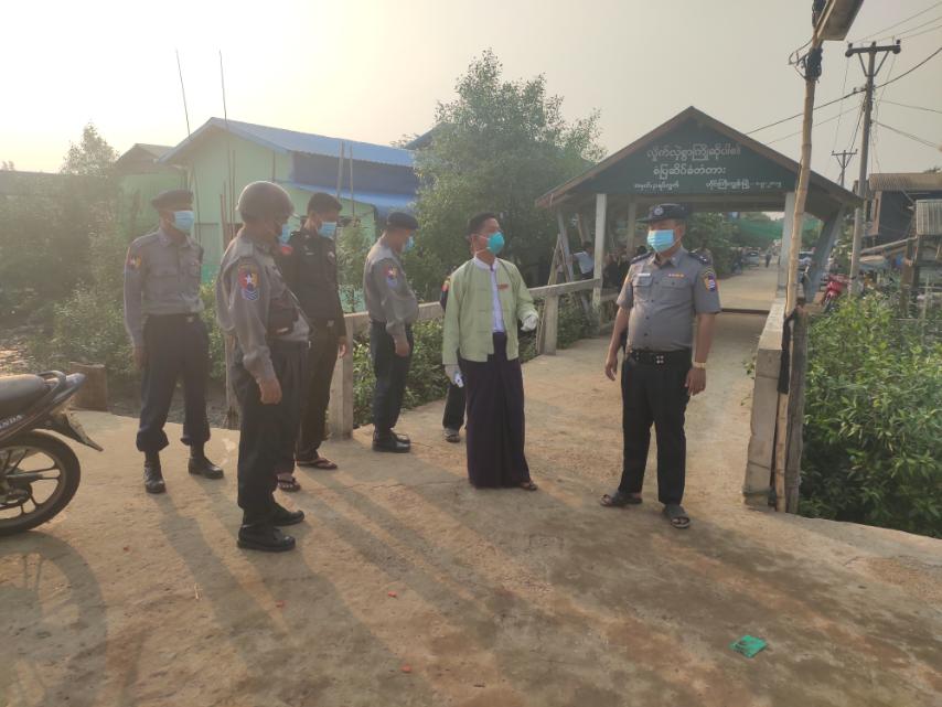 ‌ေ