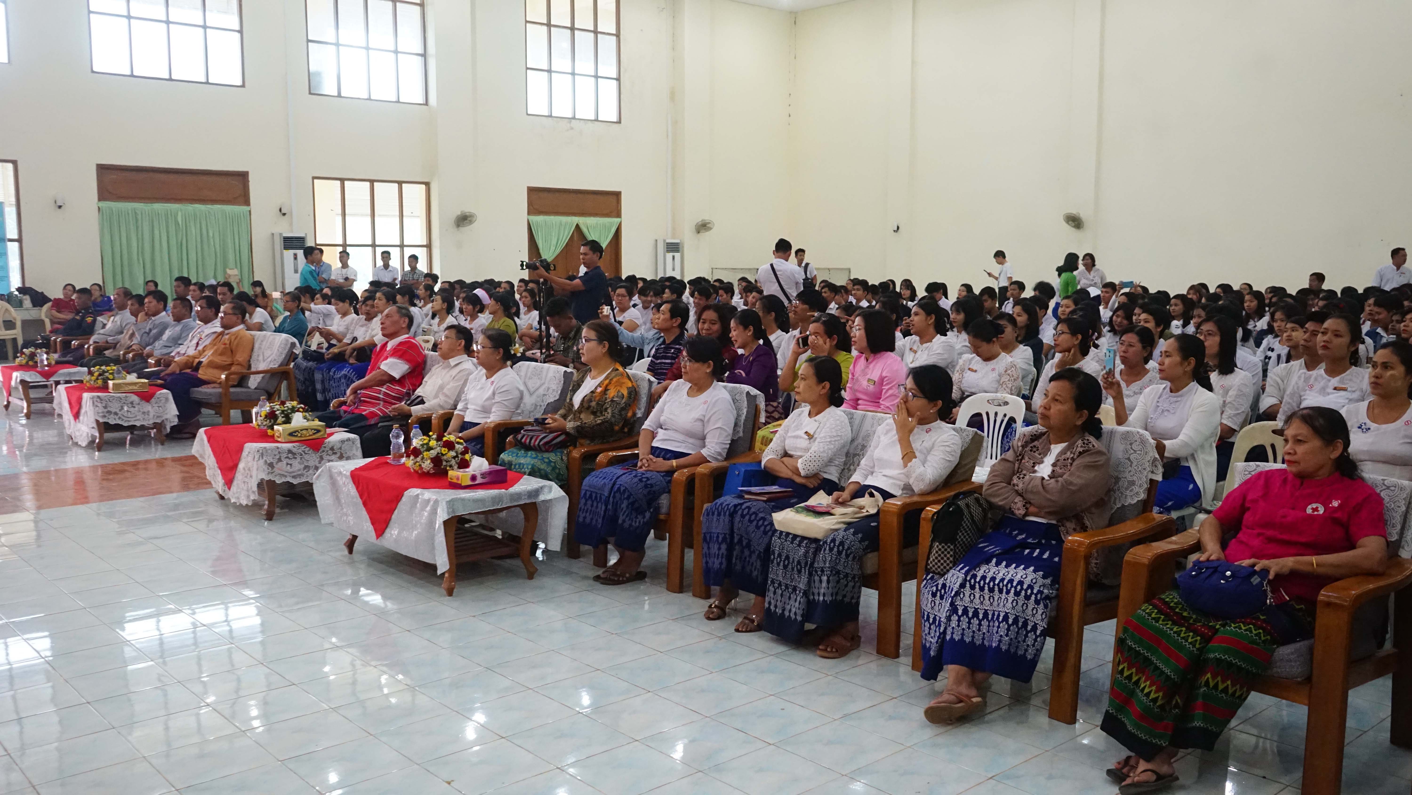 ‌ေ