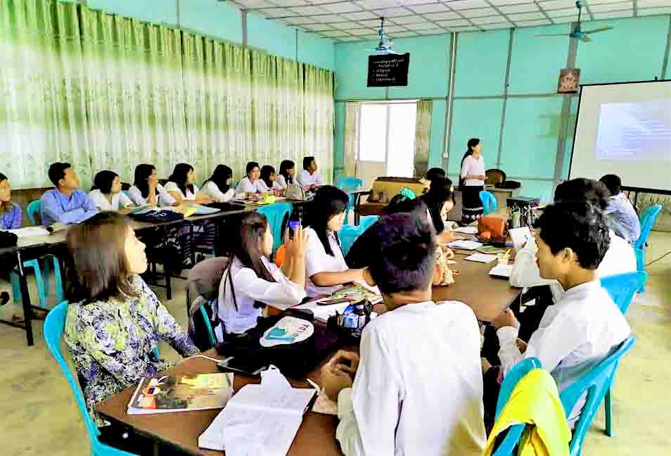 ‌ေ