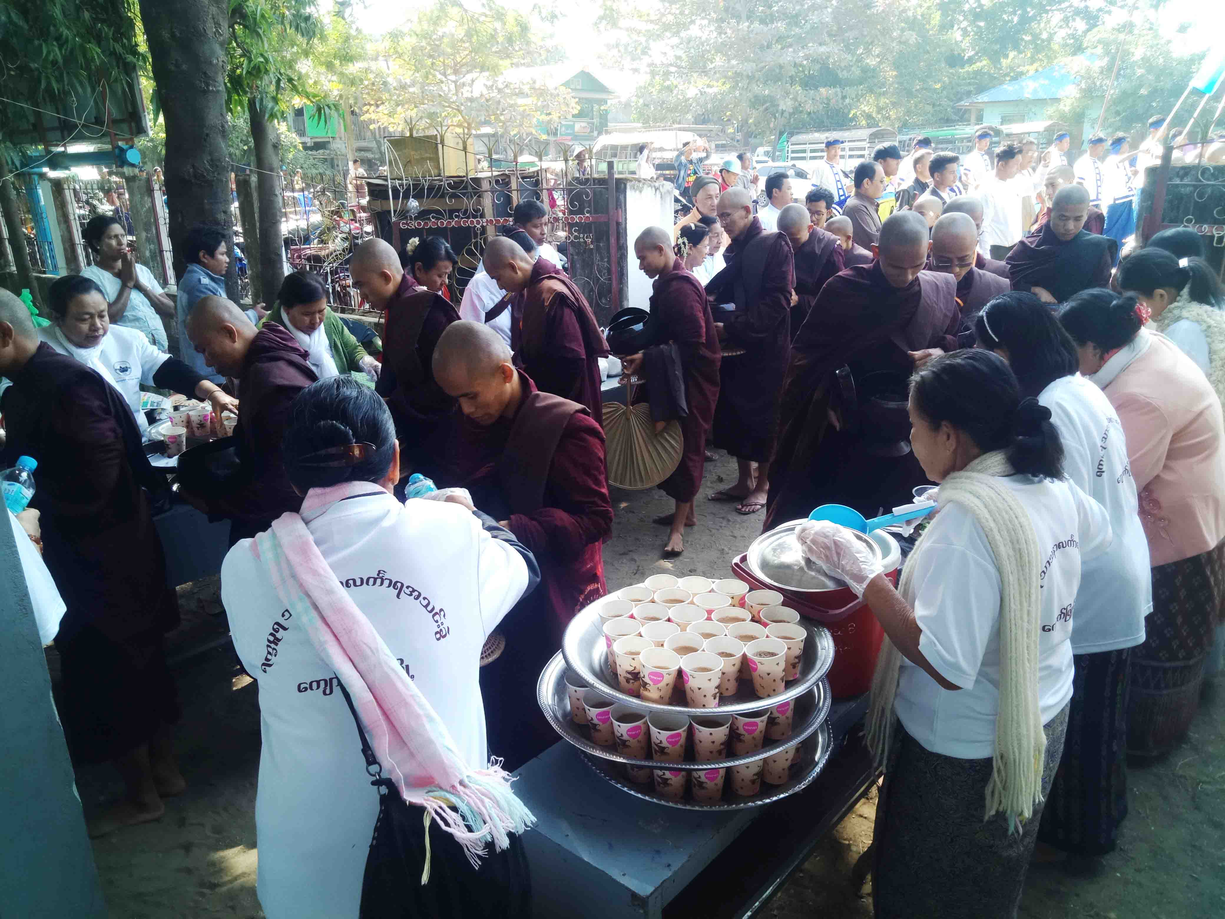 ‌ေ