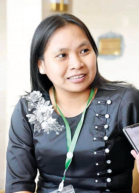 ခင်ခင်စိန်