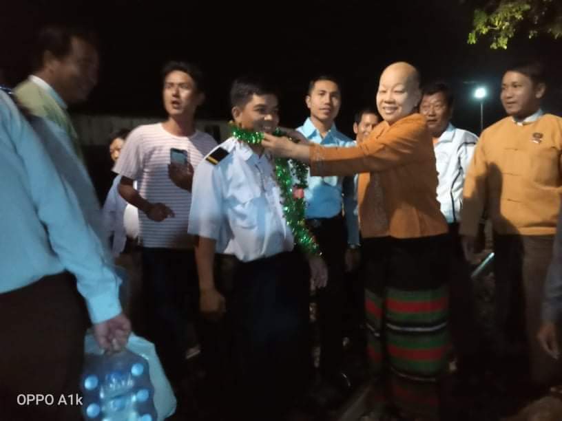 ‌ေ