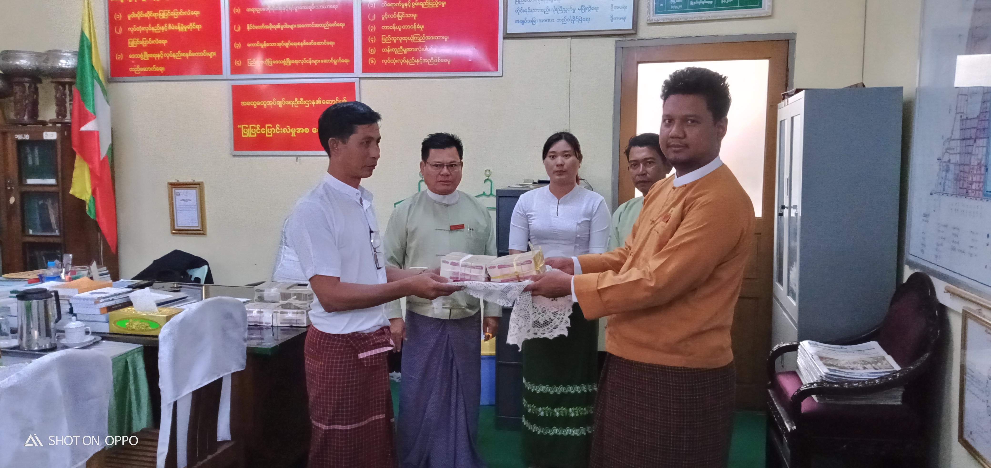 ‌ေ