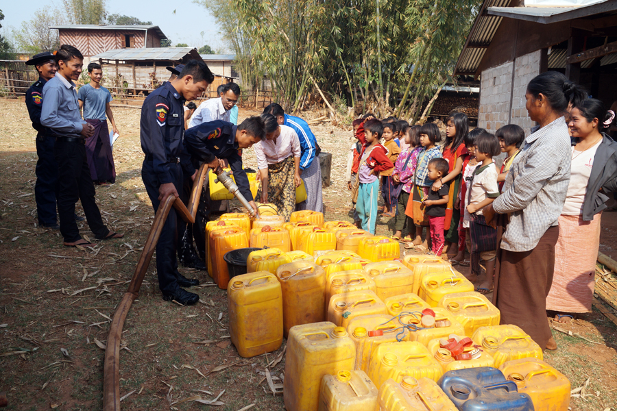 ပ့့်