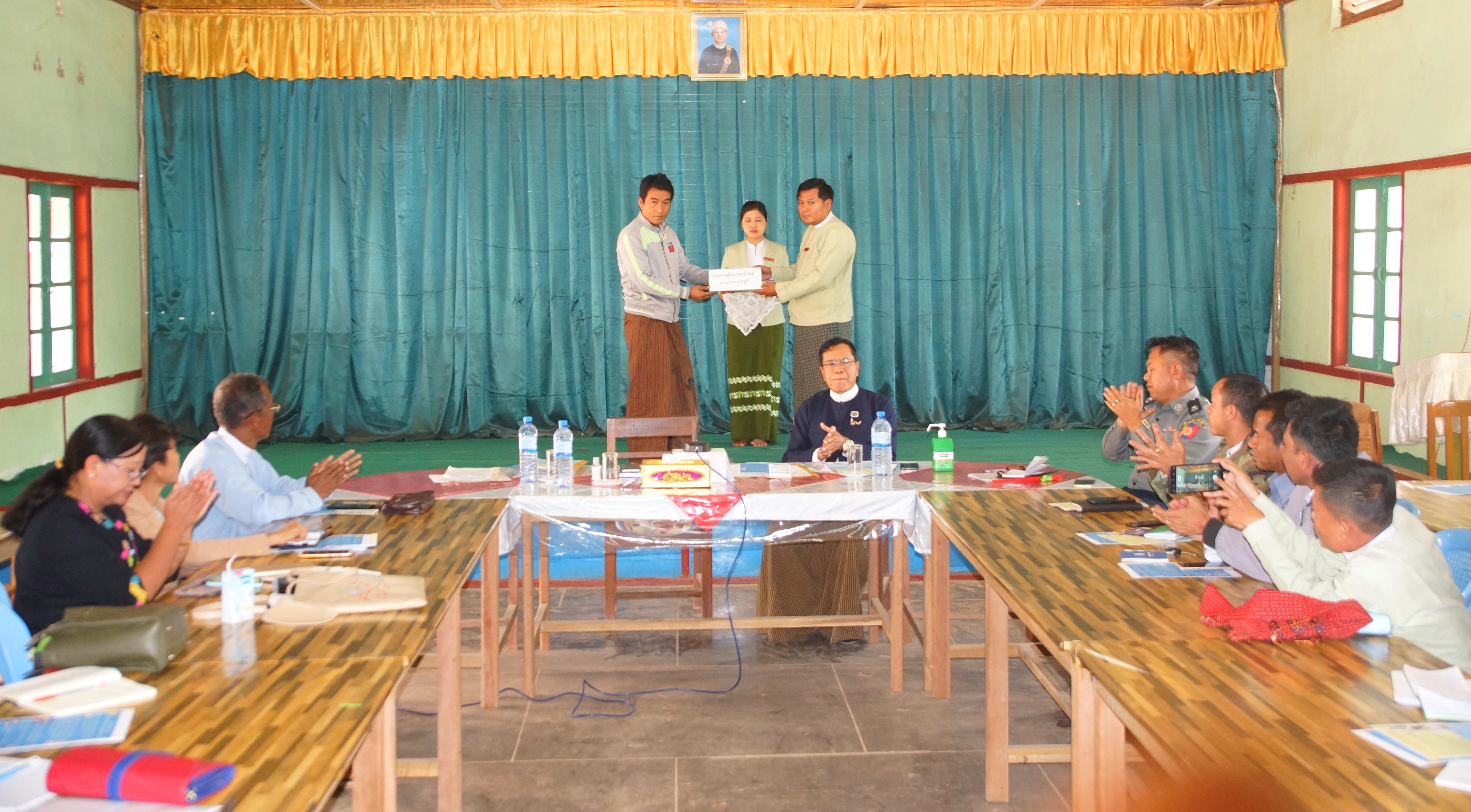 ‌ေ