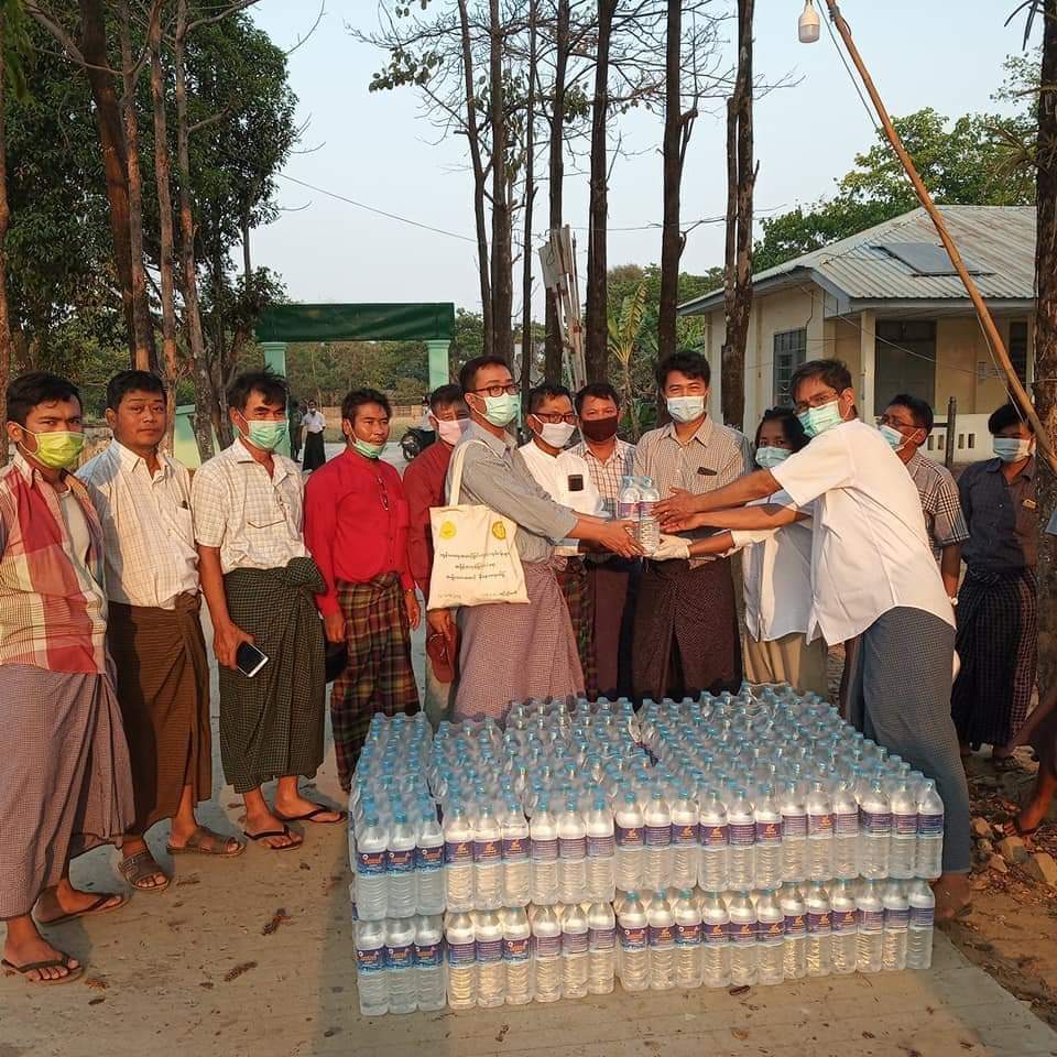 ‌ေ